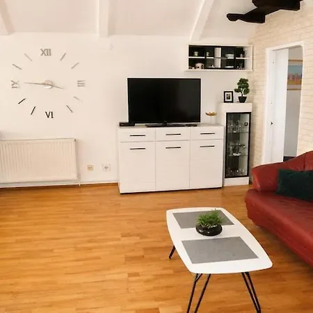 Ferienhaus For 6 People Mrze Yno