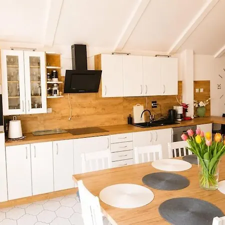 Ferienhaus For 6 People Mrze Yno *